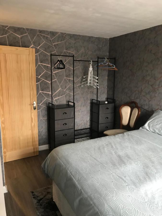 Double Room Next To Burnham Elizabeth Line Station Слау Екстериор снимка
